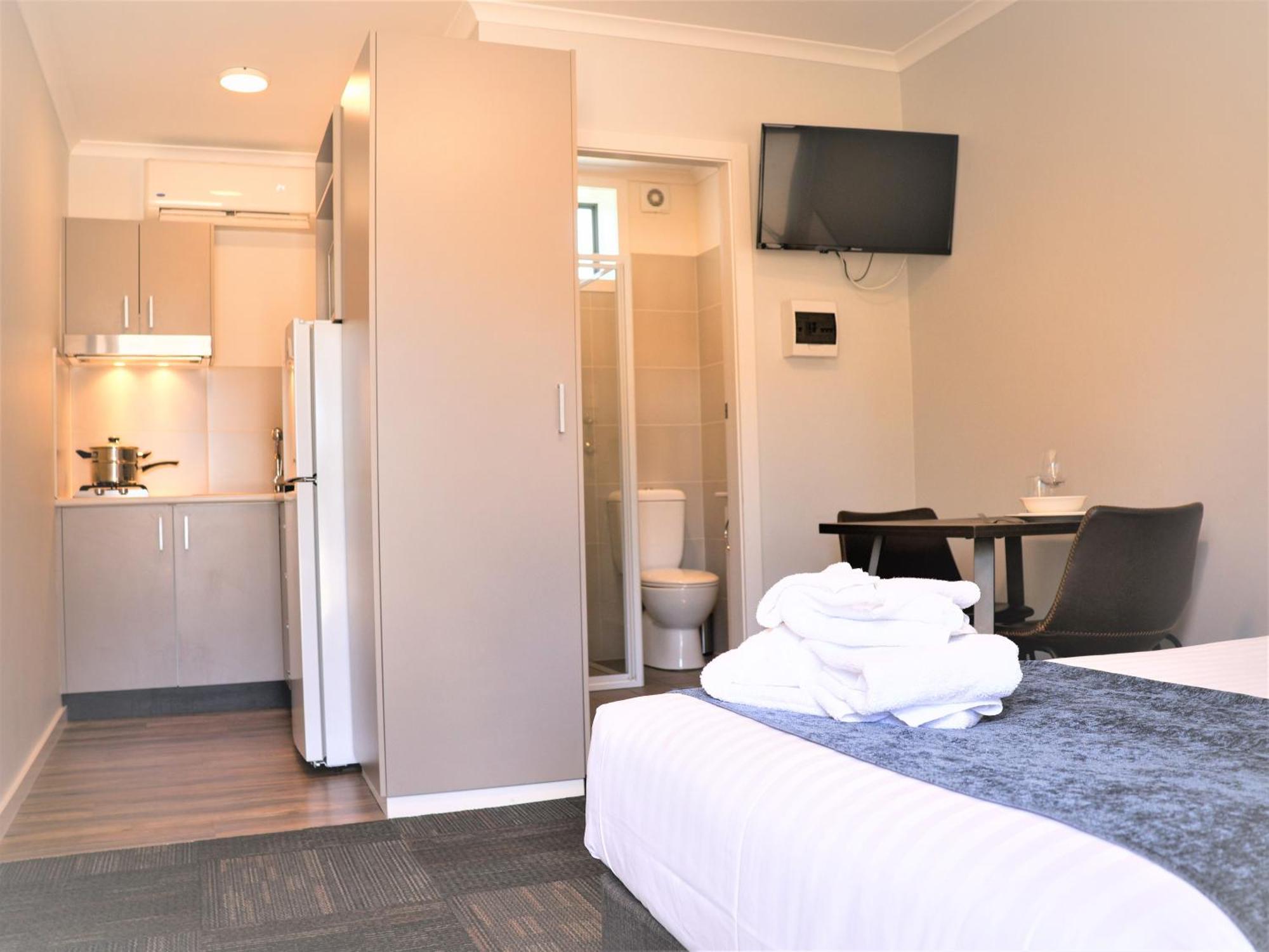 Eastend Studio Apartments Dubbo Bagian luar foto