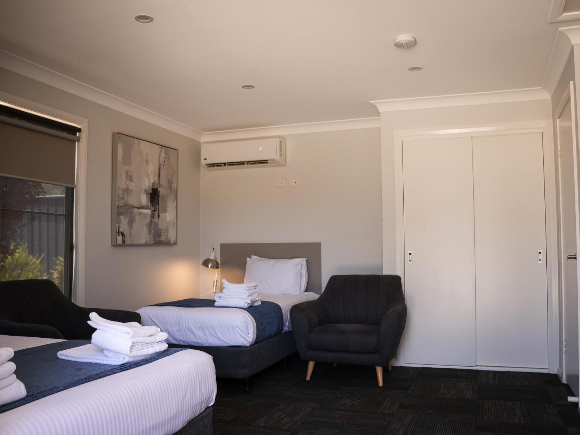 Eastend Studio Apartments Dubbo Bagian luar foto