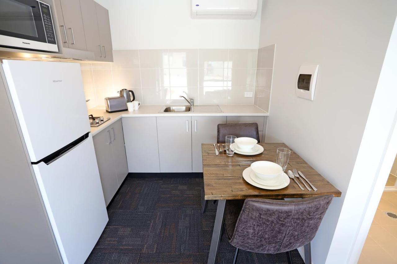 Eastend Studio Apartments Dubbo Bagian luar foto