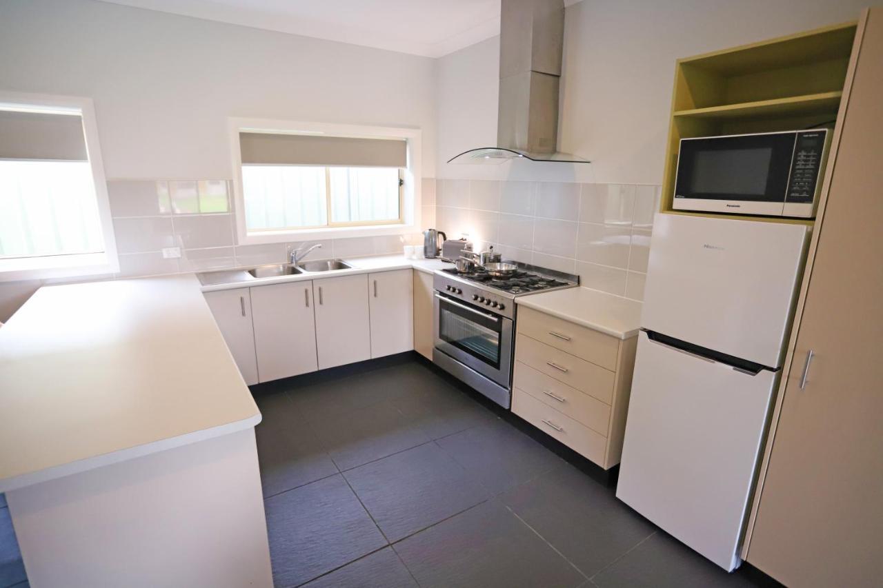 Eastend Studio Apartments Dubbo Bagian luar foto
